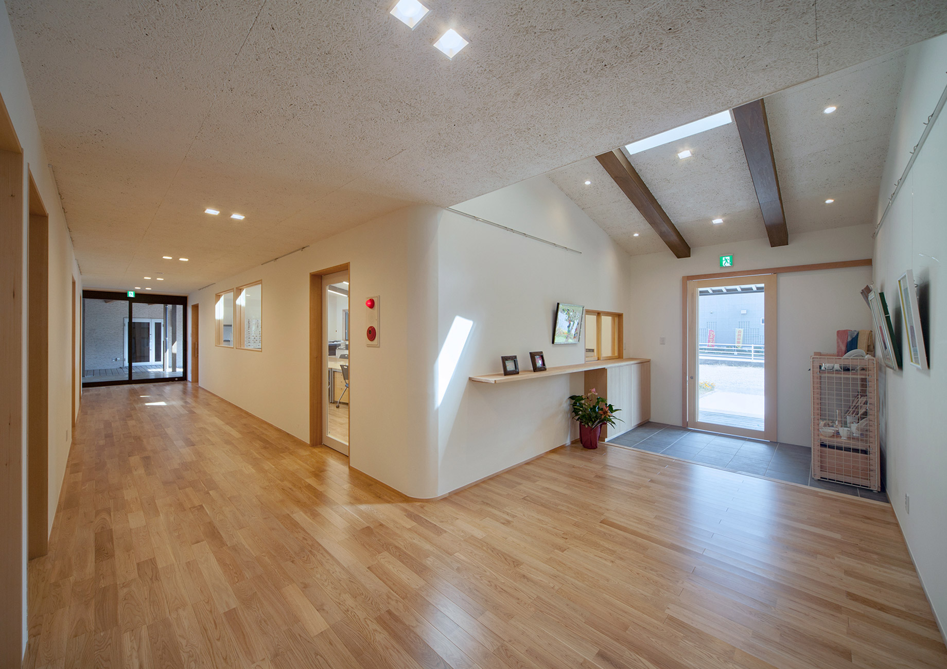 玄関ホール・廊下