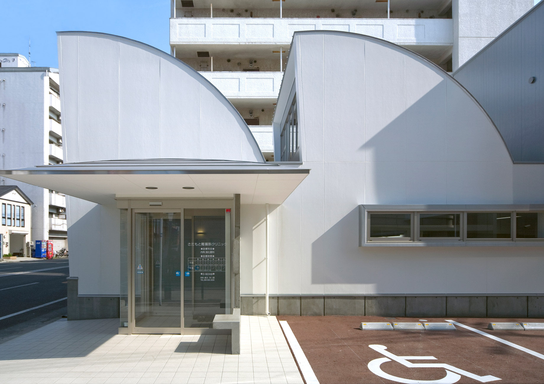 エントランス廻り